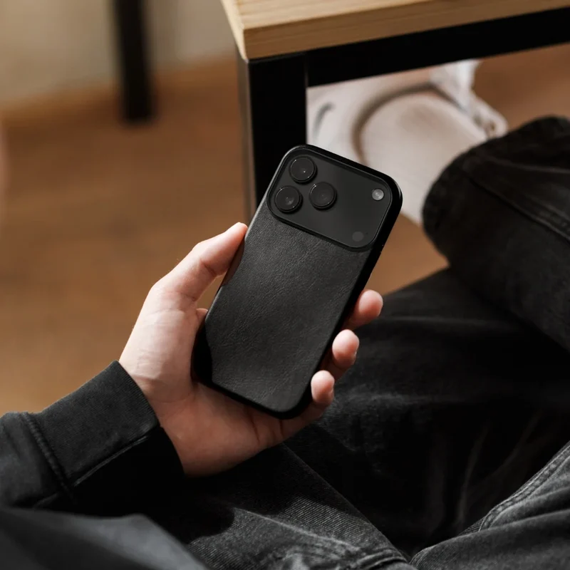 Étui en cuir vegan pour iPhone 18 Pro Max