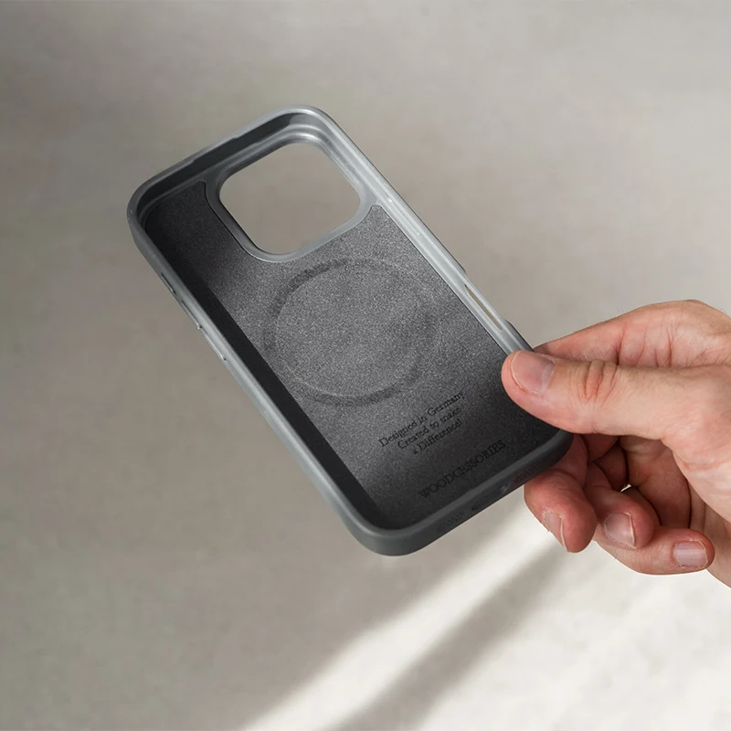 Coque « Stein » pour iPhone 18 Pro avec MagSafe