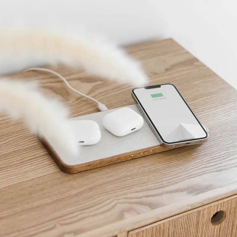Station de recharge inductive 30 W en bois, lot