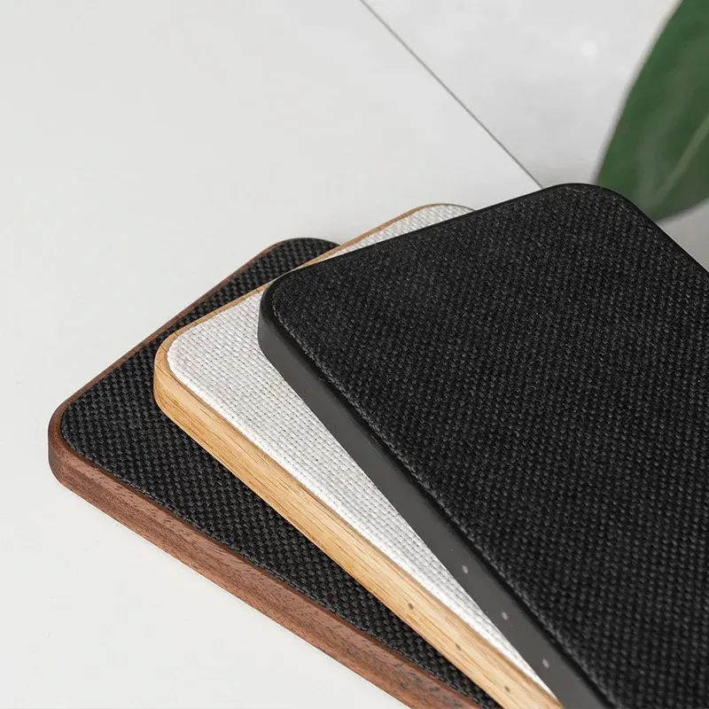 Station de recharge inductive 30 W en bois