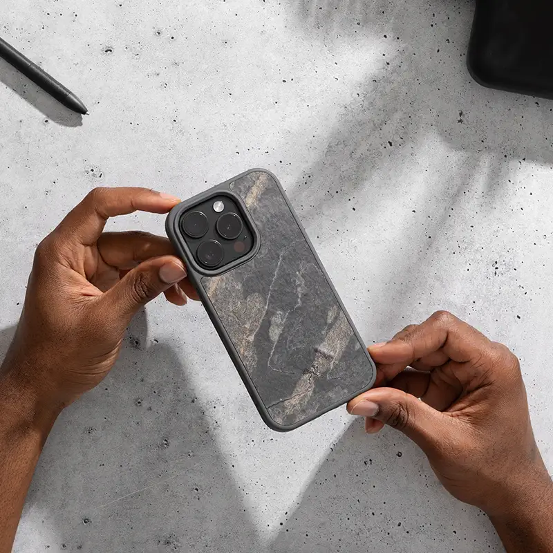 iPhone 17 Pro Max étui en pierre avec MagSafe