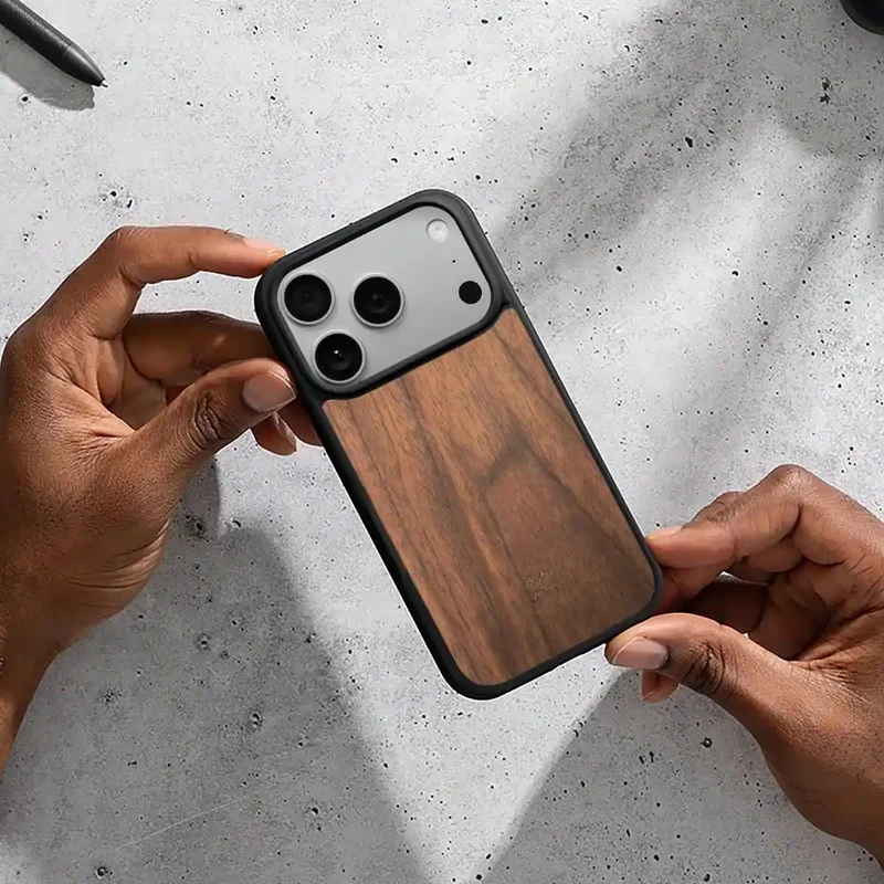 iPhone 17 Pro Max coque noix avec MagSafe
