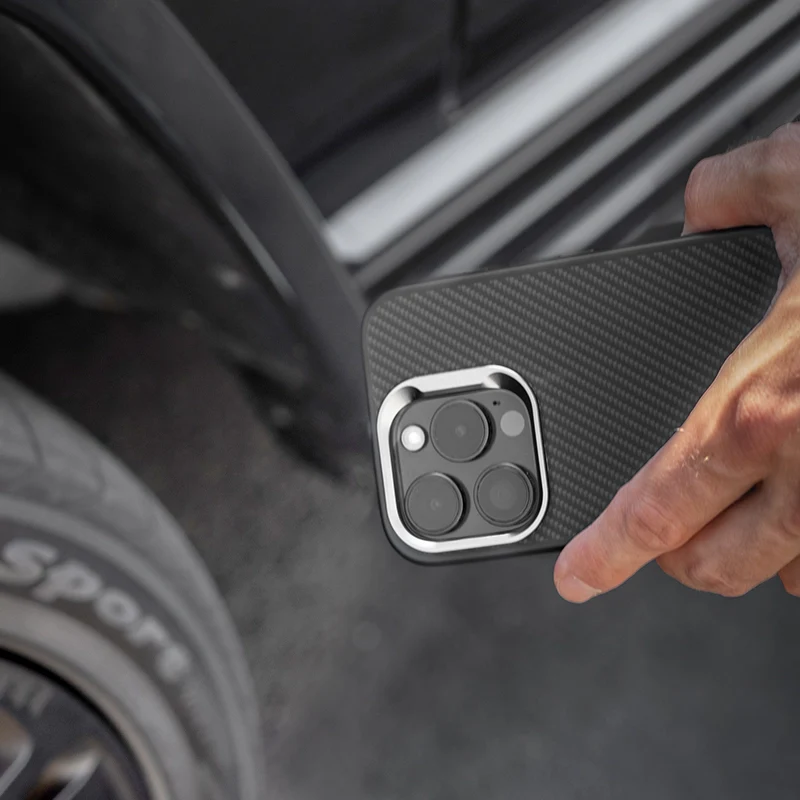 iPhone 16 Pro Carbon Case avec MagSafe