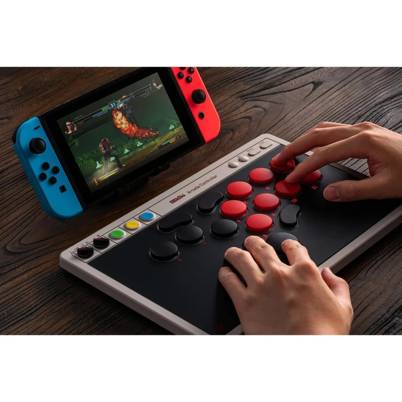 8BitDo Arcade Controller — contrôleur arcade tout-boutons sans levier, switchs mécaniques extra-plats