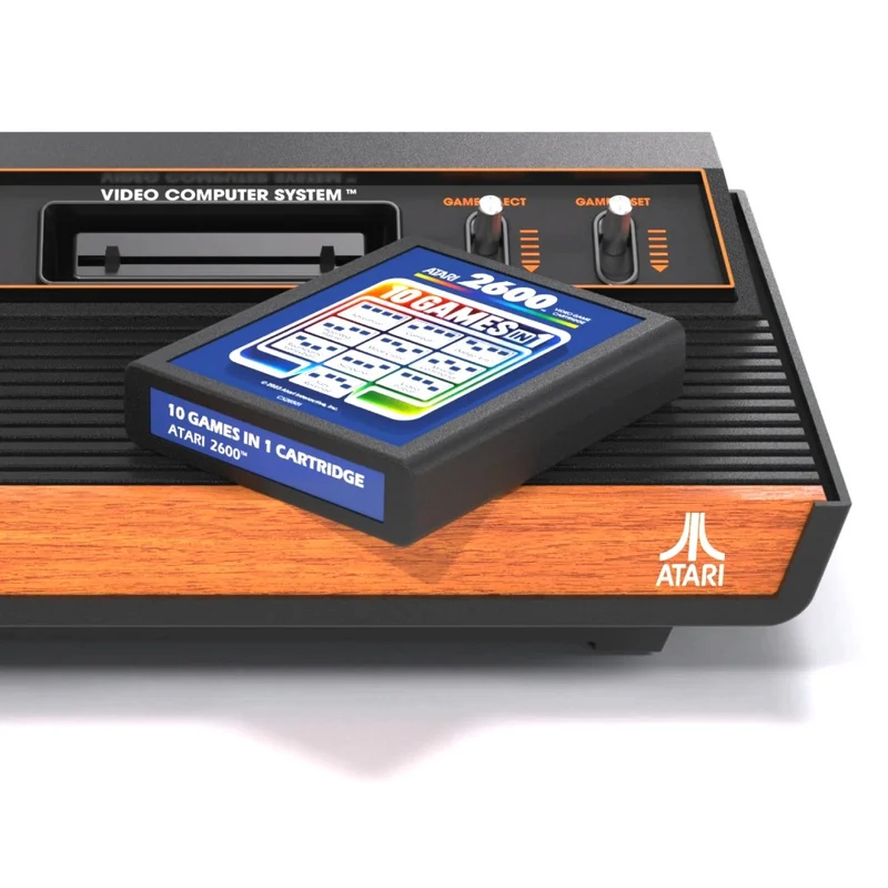 Atari 2600+ — console HDMI qui lit les cartouches 2600 et 7800, joystick et cartouche fournis
