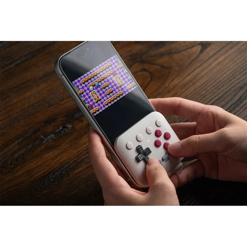 Manette 8BitDo FlipPad pour smartphone — croix et boutons ABXY à rabat, connexion USB-C