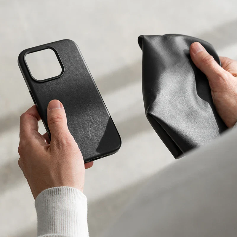 iPhone 16 Pro étui en cuir Vegan