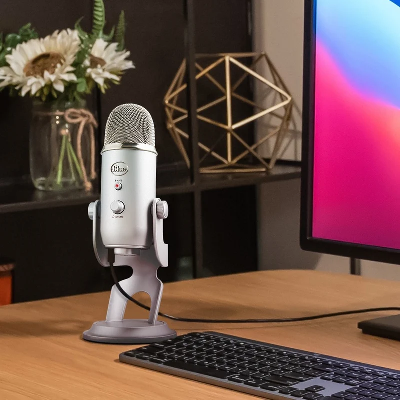 Microphone à condensateur filaire Blue Yeti 988-000103