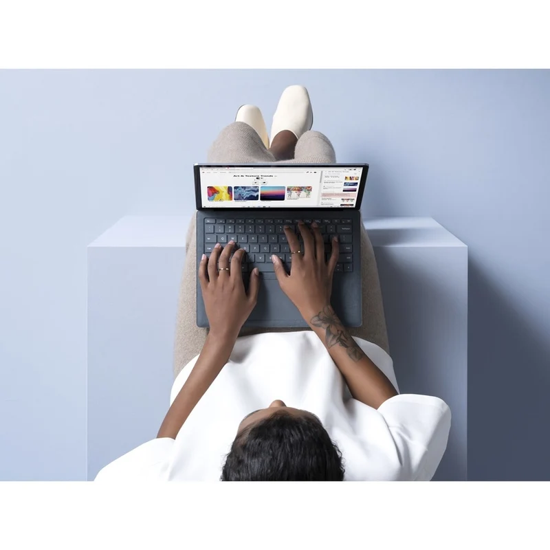 Ordinateur portable Microsoft Surface Laptop 4 13.5" à écran tactile - AMD Ryzen 5 - 16 Go - SSD 256 Go - Bleu glacier 7IW-00048