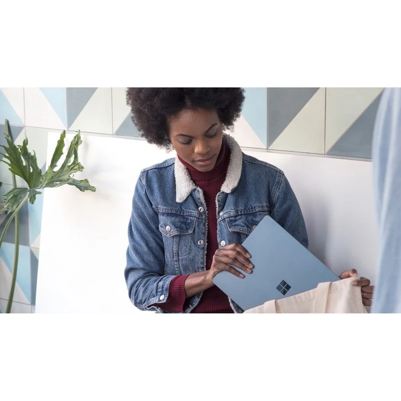 Ordinateur portable Microsoft Surface Laptop 4 13.5" à écran tactile - AMD Ryzen 5 - 16 Go - SSD 256 Go - Bleu glacier 7IW-00048