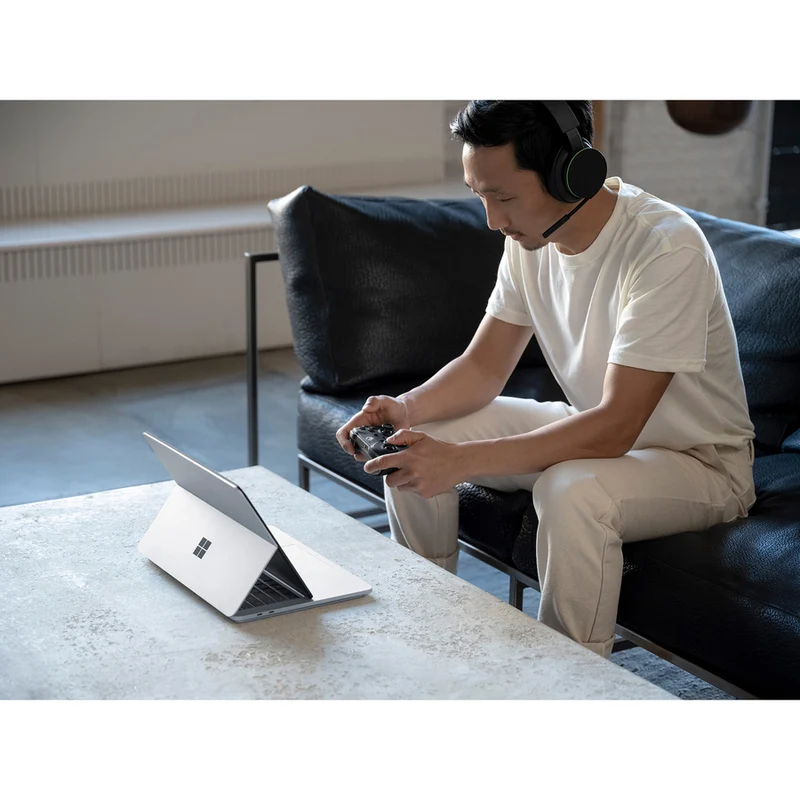 Microsoft Surface Laptop Studio 14.4" Écran tactile convertible (curseur flottant) Ordinateur portable 2 en 1 - Intel Core i7 - 32 Go - SSD 1 To - Platinum CIR-00002