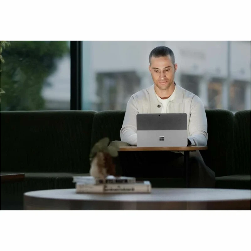 Tablette Microsoft Surface Pro 10 - 13" - Technologie vPro - 64 Go - SSD 1 To - Windows 11 - 5G - Platinum EP2-26314