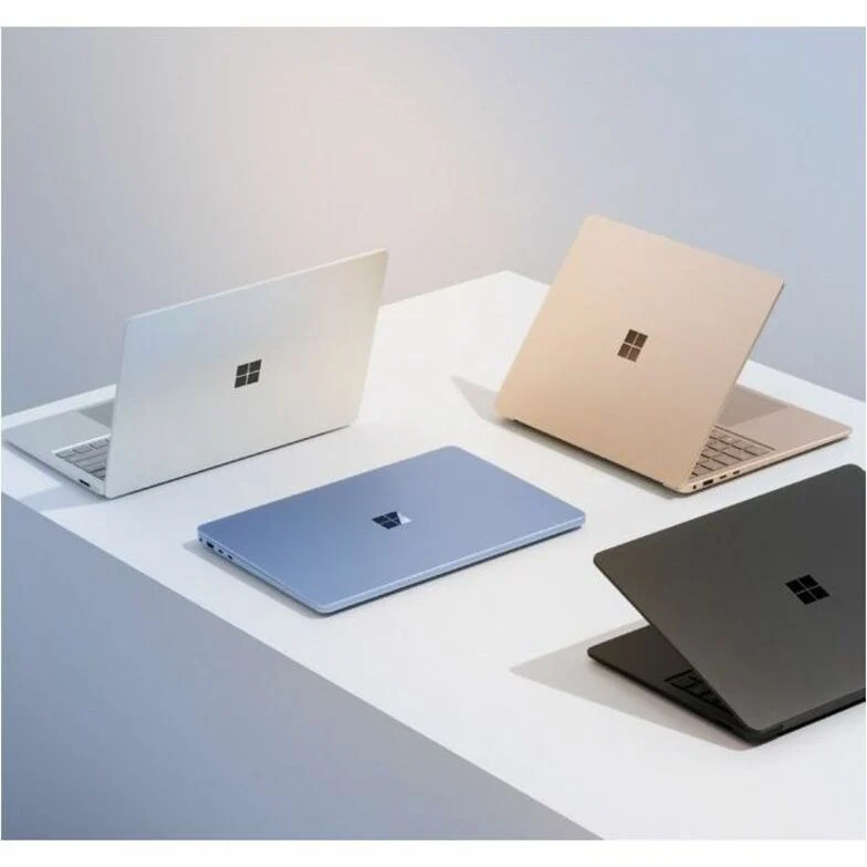 Microsoft Surface Laptop 7 15" Touchscreen Copilot+ PC Notebook - Qualcomm Snapdragon X Elite - 16 Go - 1 To SSD - Clavier anglais, français - Platinum ZYU-00002