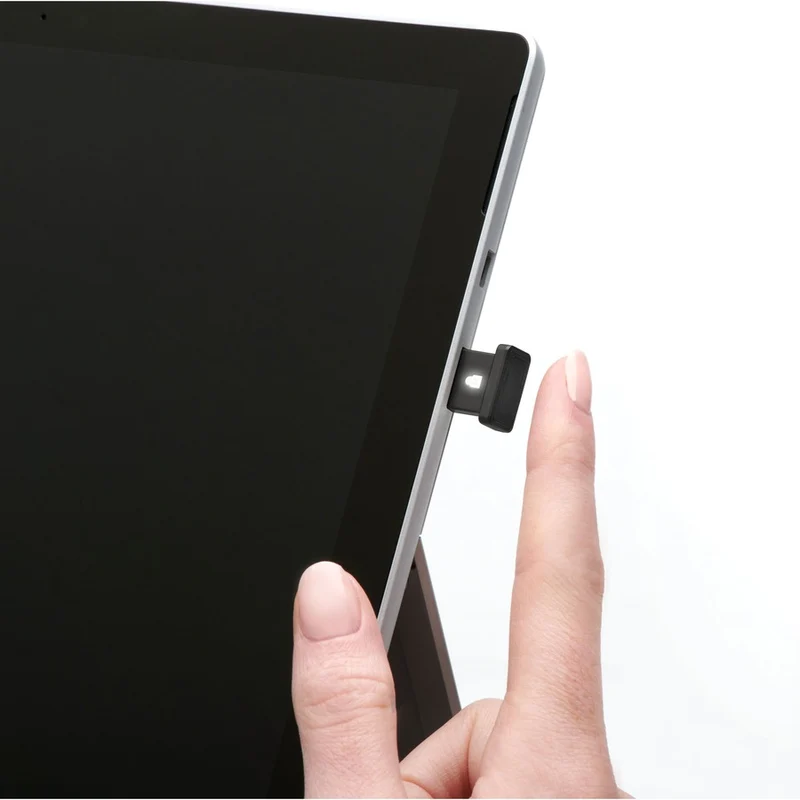 Clé à empreinte digitale USB-A Kensington VeriMark Guard K64708WW