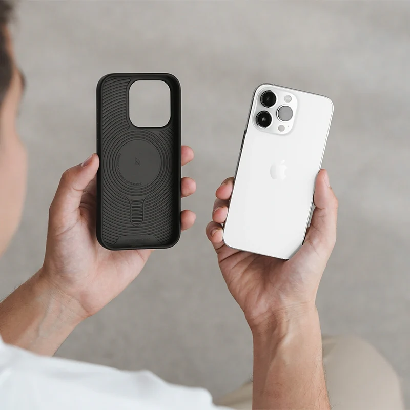 Étui pour iPhone 15 Durable
