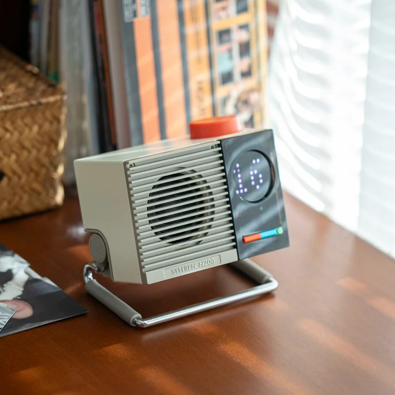 Enceinte Bluetooth Syitren N200 — afficheur à matrice de points et support inclinable