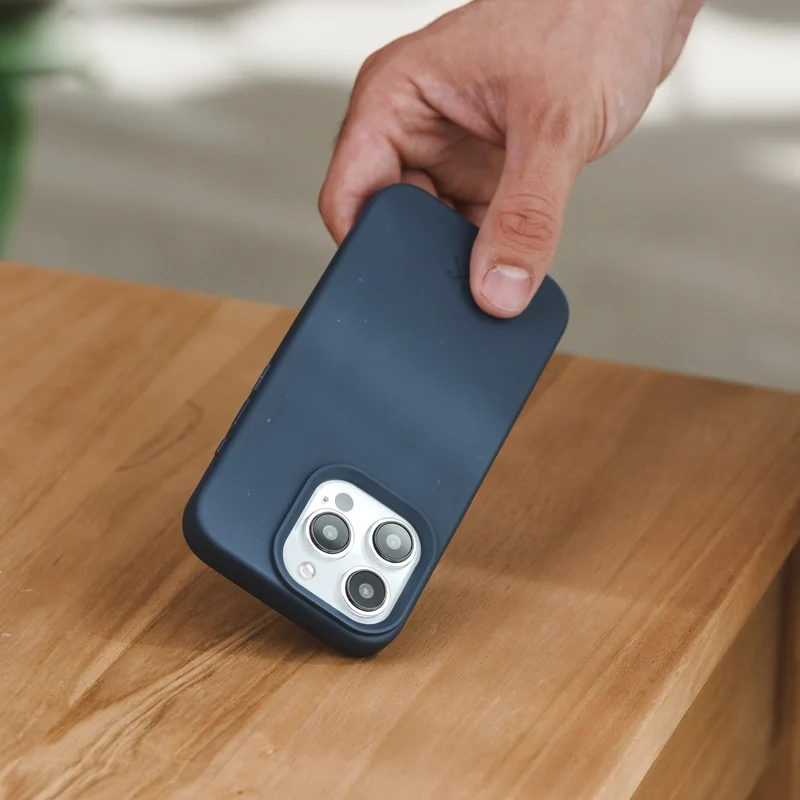 Étui pour iPhone 15 Durable MagSafe