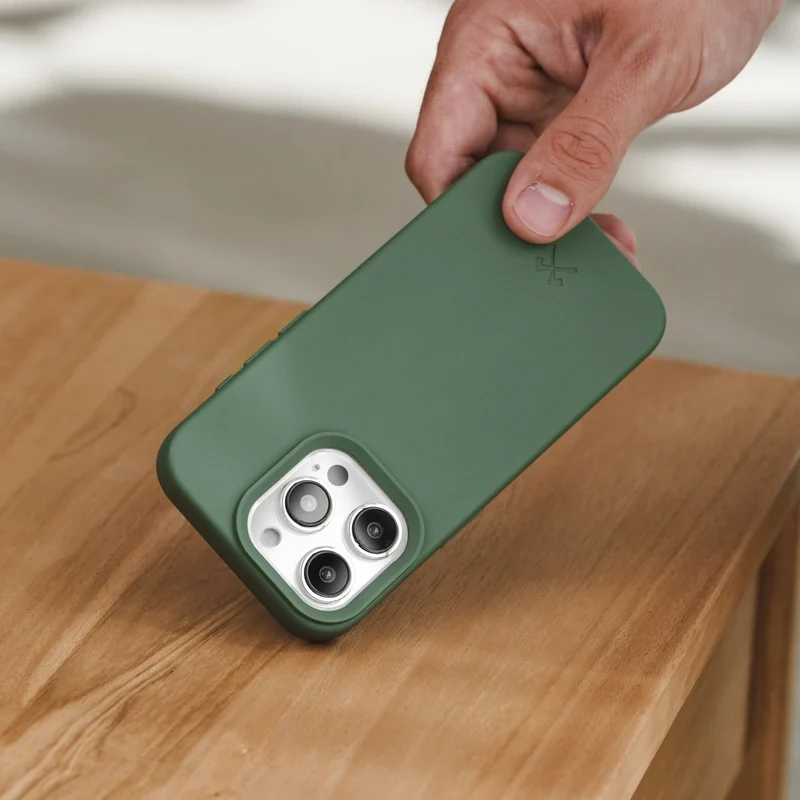 Étui pour iPhone 15 Durable MagSafe
