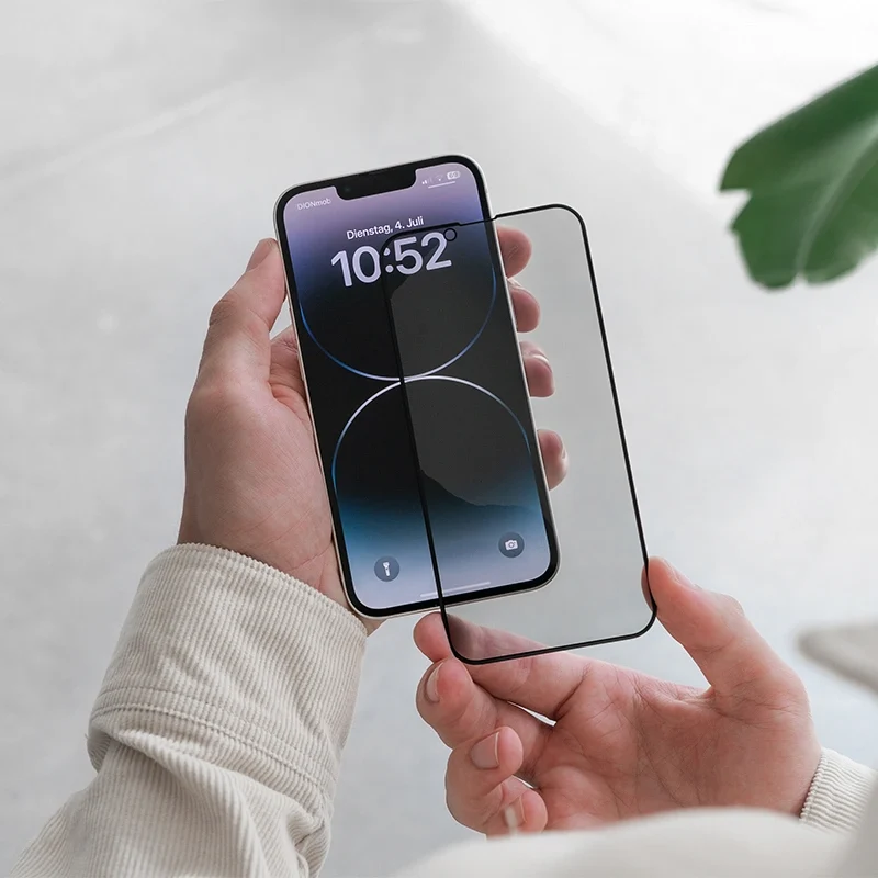 Verre blindé pour iPhone 13 avec protection contre les regards indiscrets