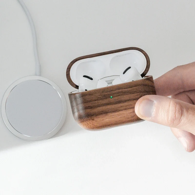 Étui pour AirPods en bois