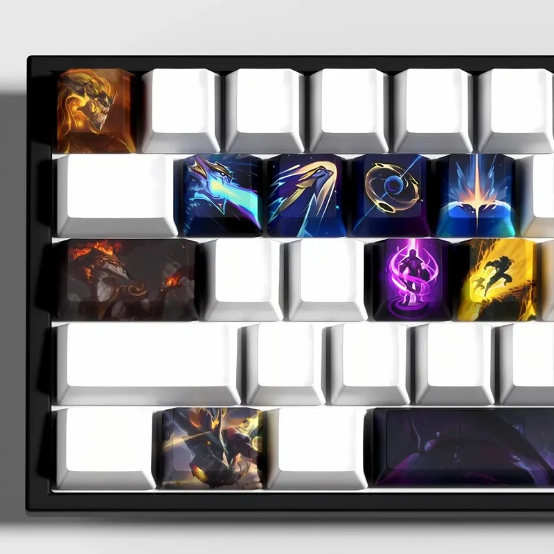 Keycaps Aurelion Sol League of Legends – ce que donne le set sous un rétroéclairage RGB