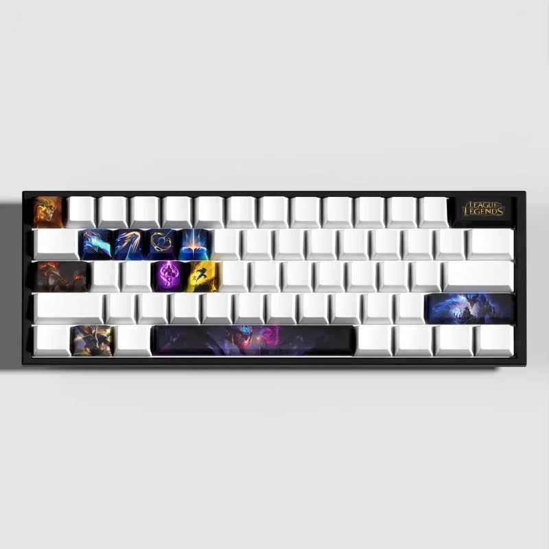 Keycaps Aurelion Sol League of Legends – ce que donne le set sous un rétroéclairage RGB
