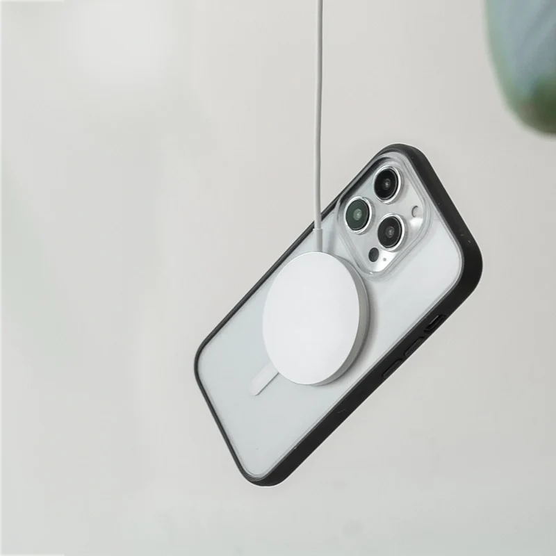 iPhone 14 Plus Clear Case avec MagSafe