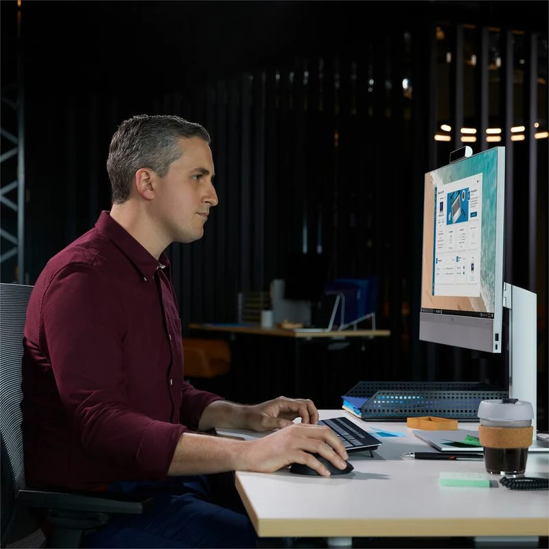 Ordinateur tout-en-un HP EliteOne 840 G9 - Intel Core i7 13e génération i7-13700 - Technologie vPro - 16 Go - SSD 256 Go - Écran Full HD 23.8" - Ordinateur de bureau 89M82UT#ABC