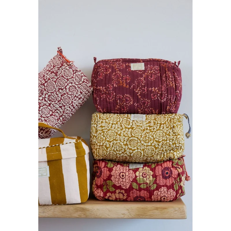 Trousse bordeaux M ou L