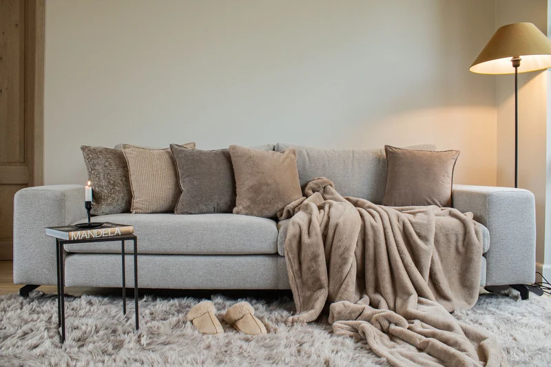 Plaid XL fausse fourrure taupe