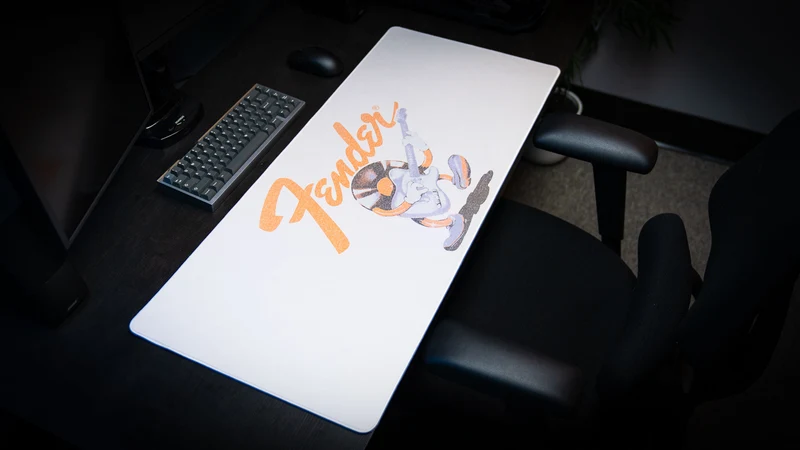 Official Fender "Recording Machine" - Desk Mat