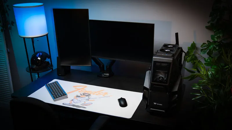 Official Fender "Recording Machine" - Desk Mat