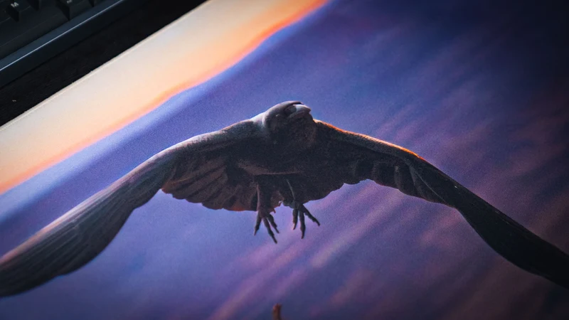 "Raven America 250 Animal Collection" — Animals Deskmat