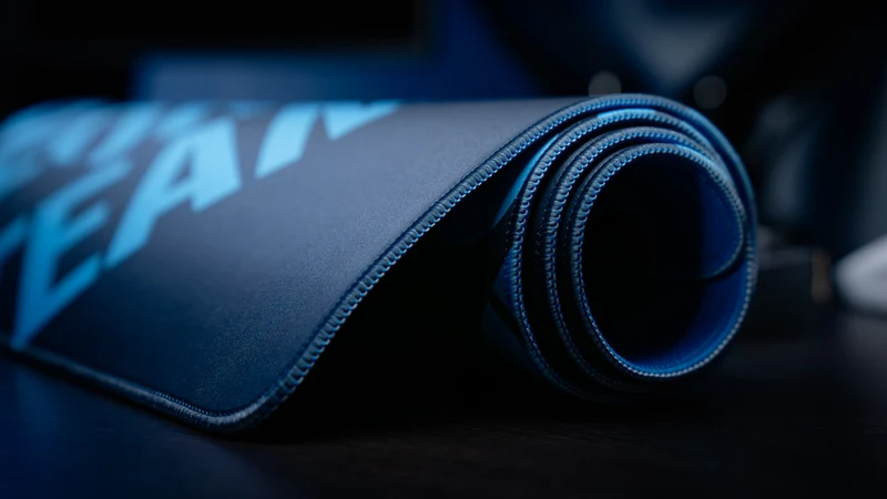 "Pattern" — BWT Alpine F1 Deskmat
