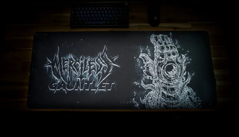 "Hand of Desolation" — Zizaran Deskmat