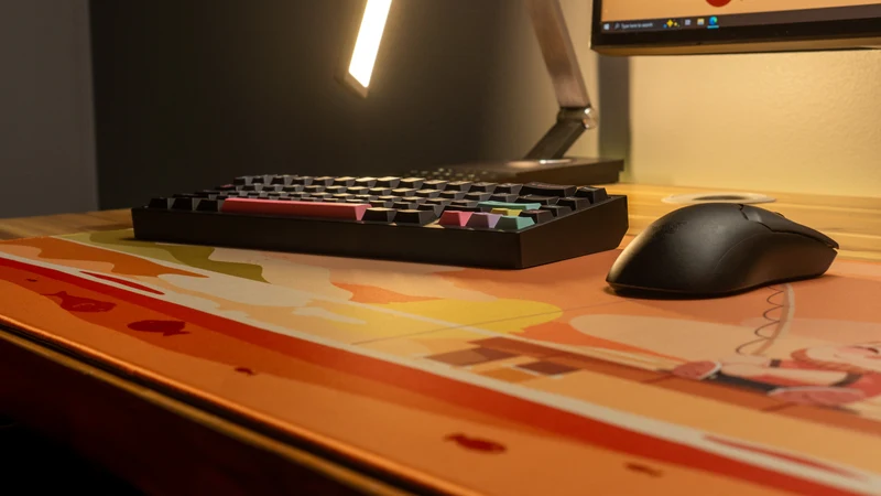 "Sunset" — StanleyMOV Deskmat