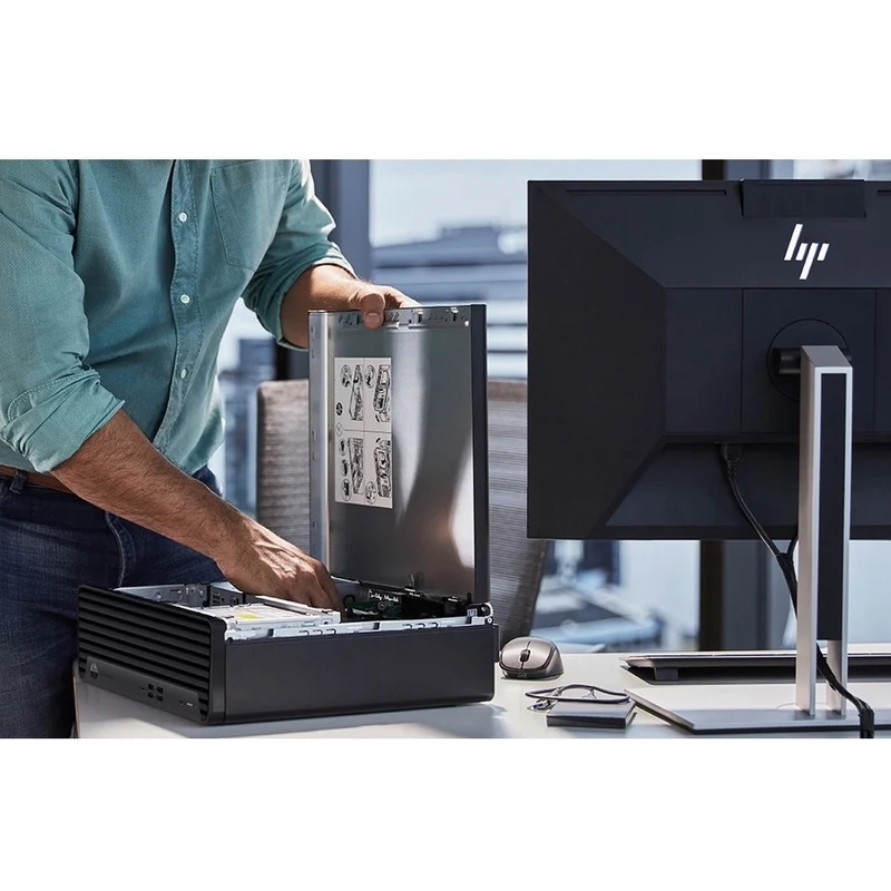 Ordinateur de bureau HP Elite 600 G9 - Intel Core i7 13e génération i7-13700 - Technologie vPro - 16 Go - SSD 512 Go - Petit format 86Y46UT#ABA