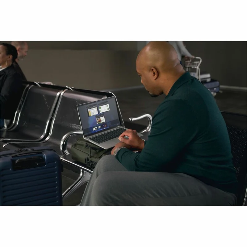 Ordinateur portable HP EliteBook 665 G11 16" - WUXGA - AMD Ryzen 7 7735U - 32 Go - SSD 1 To - Clavier anglais A6UD8UT#ABA