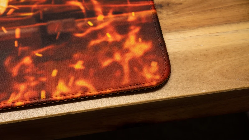 "2.0" — iGxCarnage Deskmat