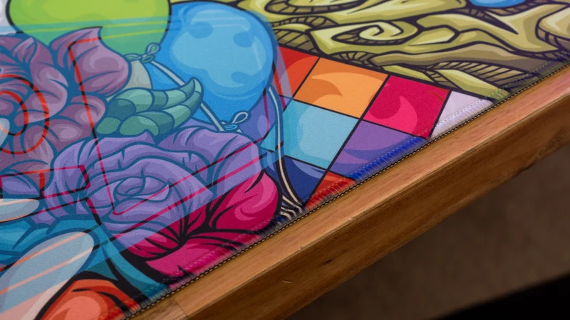 "Alinity" — Baalorlord Deskmat
