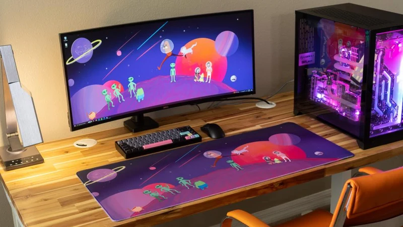 "Nymn" — Baalorlord Deskmat