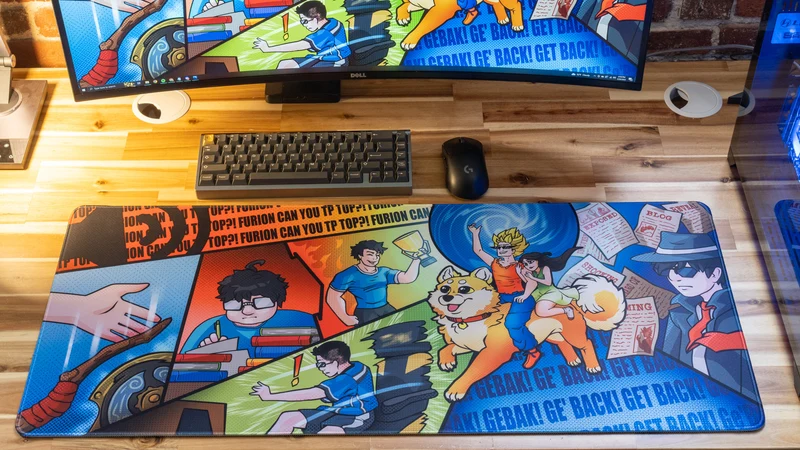 "Eternalenvyy" — Baalorlord Deskmat