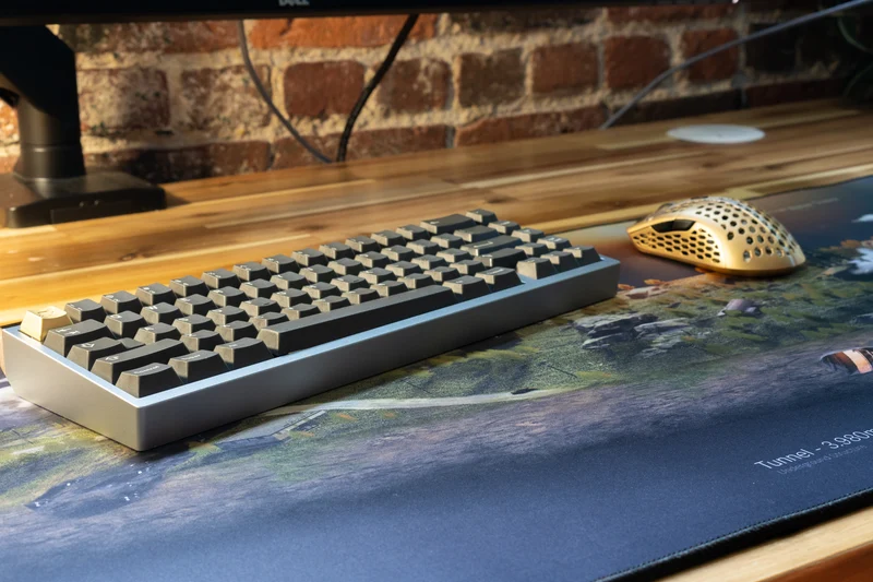 "MaxHS" — Rust Deskmat