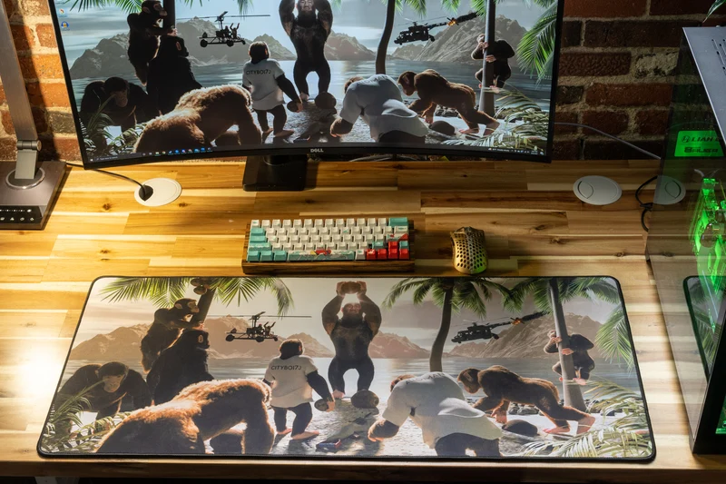 "CoconutB" — Rust Deskmat
