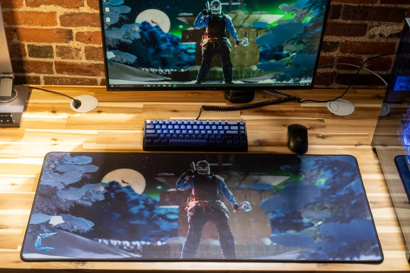 "CEEG" — Rust Deskmat