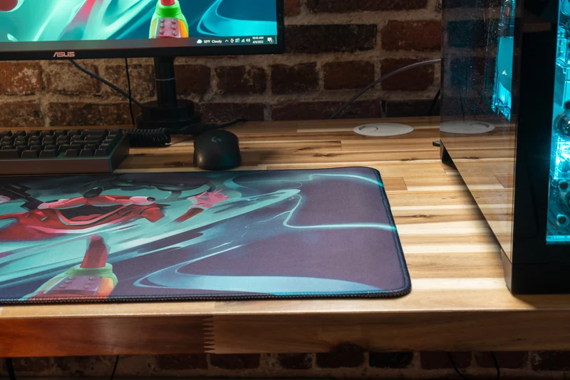 "ZilverK" — Signature Deskmat