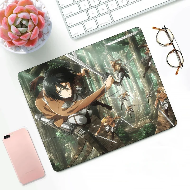 Tapis de Souris Attaque des Titans
