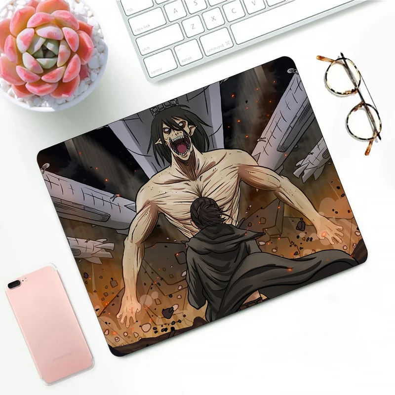 Tapis de Souris Attaque des Titans