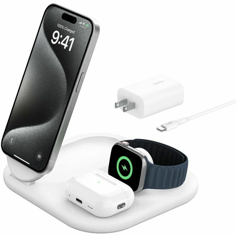 Chargeur sans fil pliable magnétique 3-en-1 Belkin BoostCharge avec Qi2 15 W WIZ029TTWH