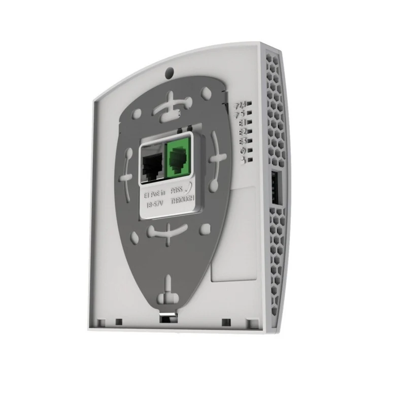 Point d'accès sans fil mural double simultané 2.4 GHz/5 GHz Mikrotik avec trois ports Ethernet